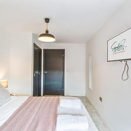 Luxury 2br - Prestigious Calls - Centre